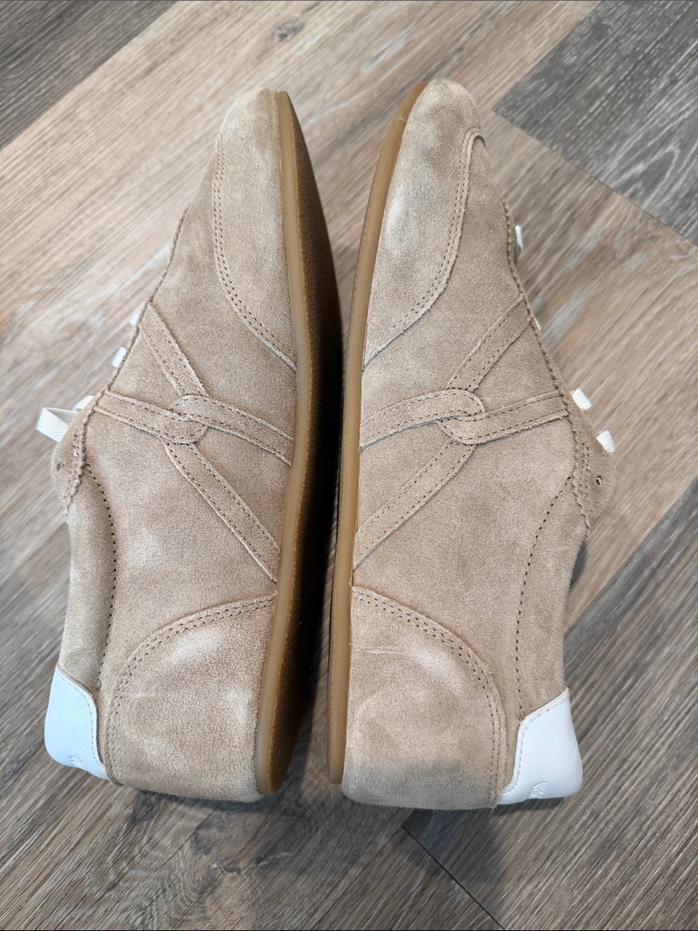 Veronica Beard Riveria Sneakers size 7 1/2. Sand color - Picture 6 of 7